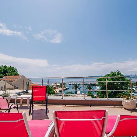 Apartments Luxur Center Baška Voda Buitenkant foto