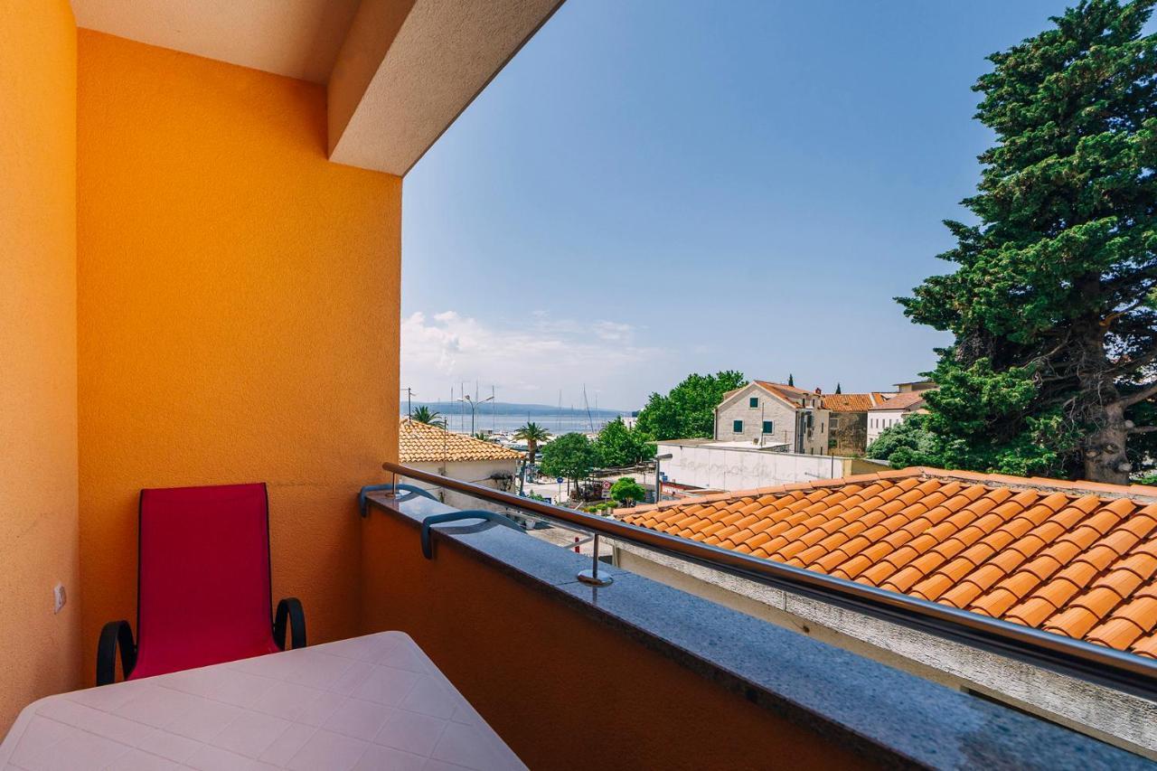 Apartments Luxur Center Baška Voda Buitenkant foto
