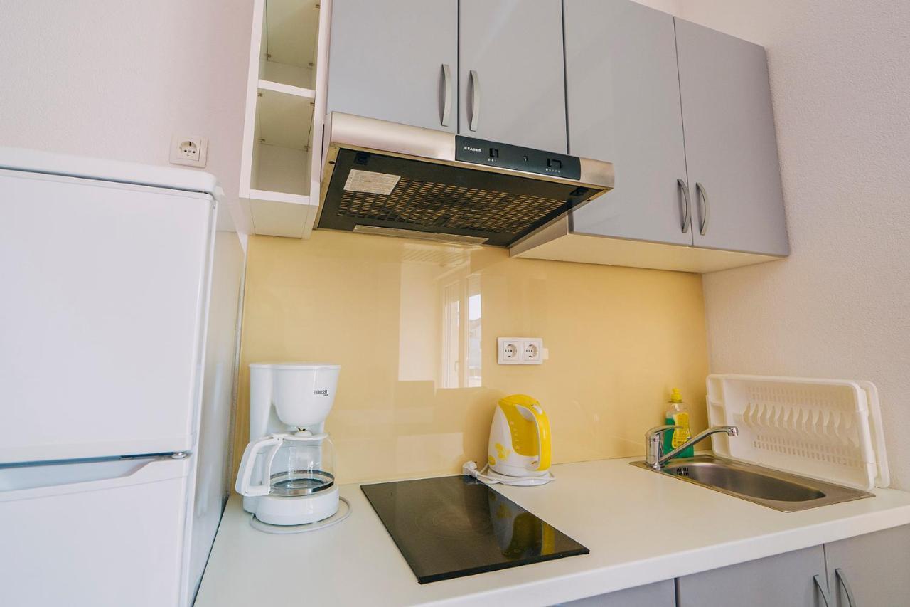 Apartments Luxur Center Baška Voda Buitenkant foto