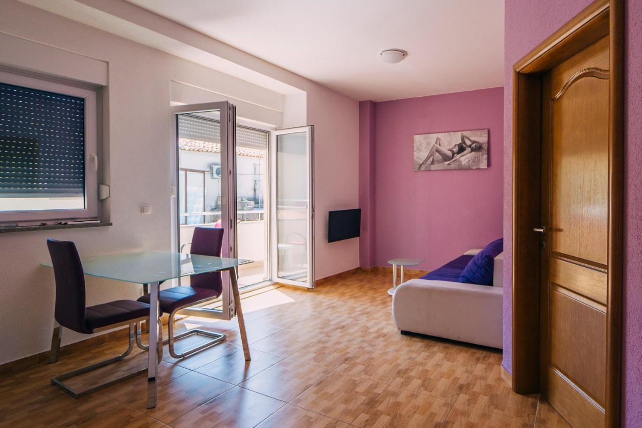 Apartments Luxur Center Baška Voda Buitenkant foto