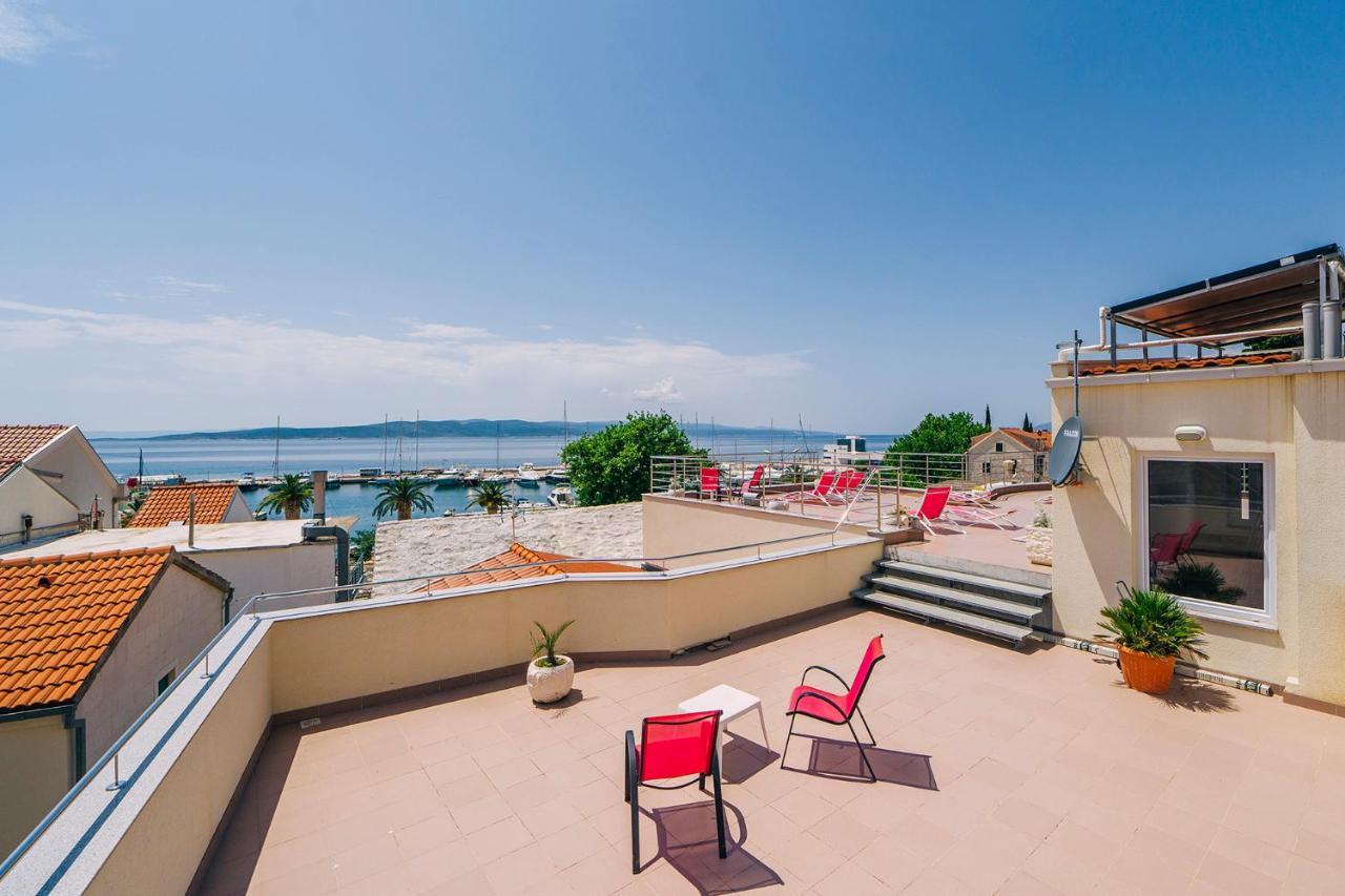 Apartments Luxur Center Baška Voda Buitenkant foto